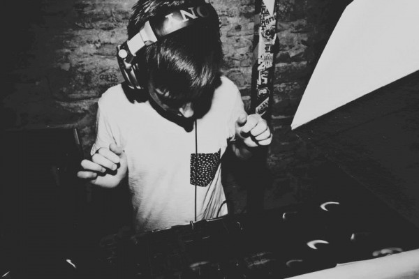 972067_10151665073768449_1170166992_n