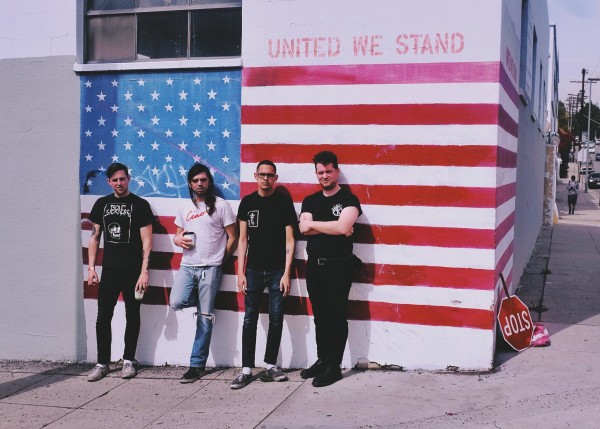 894455_598853360192075_2239450785754705302_o