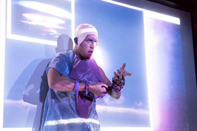 u8UojFBSbXZd_6QgeQyPQQV7Yo9-FJsM4YX38Sdl_ac