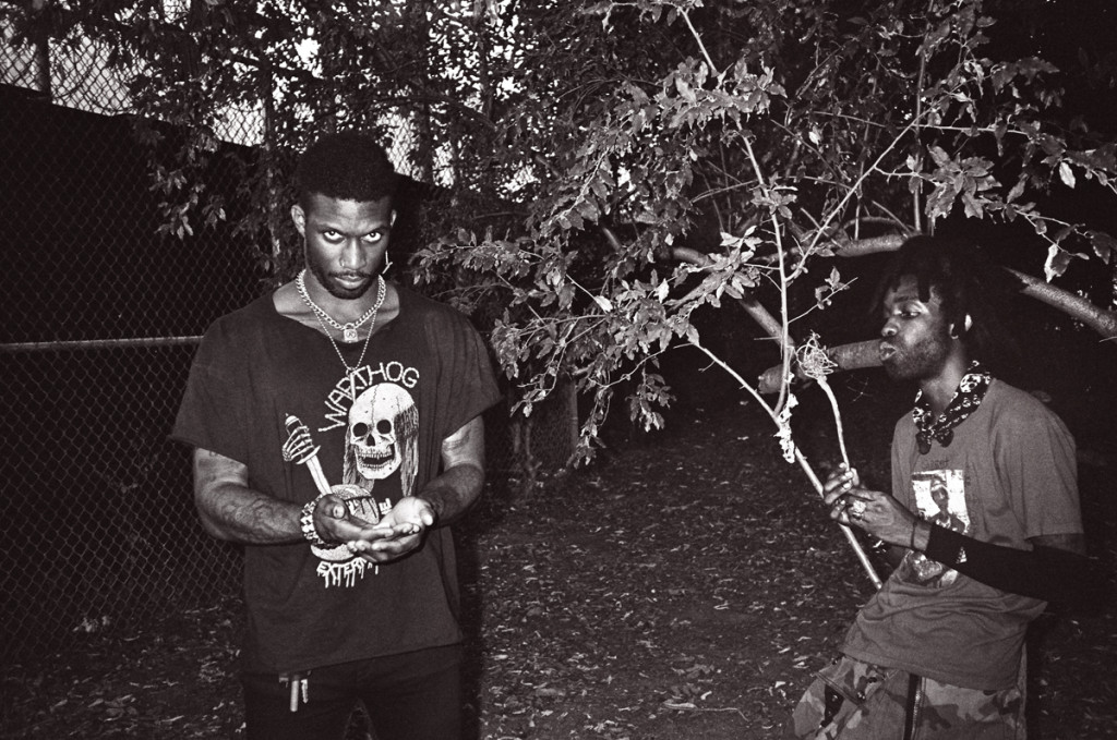 70760038_LORES_RGB_72